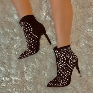 Gently used stones black booties